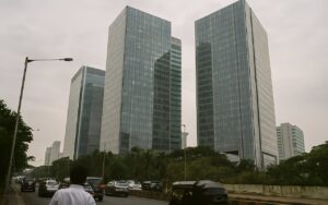 Beneficio trimestral de ONGC se duplica mientras sube el precio del crudo