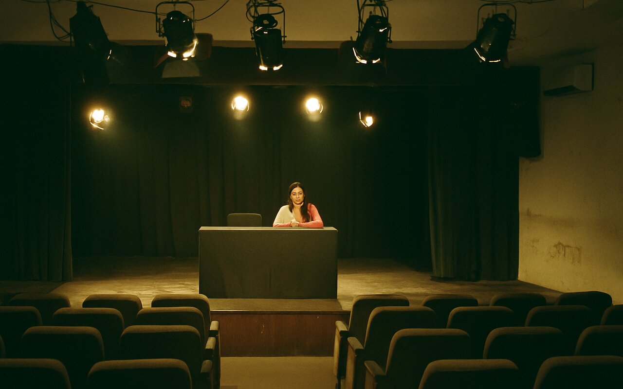 Poonam Dhillon, presidenta de la asociación de artistas de cine y TV, responde a acusaciones internas y las califica de “profundamente ofensivas”