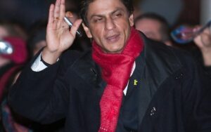 Shah Rukh Khan shares Independence Day message and photograph, prompting social media attention